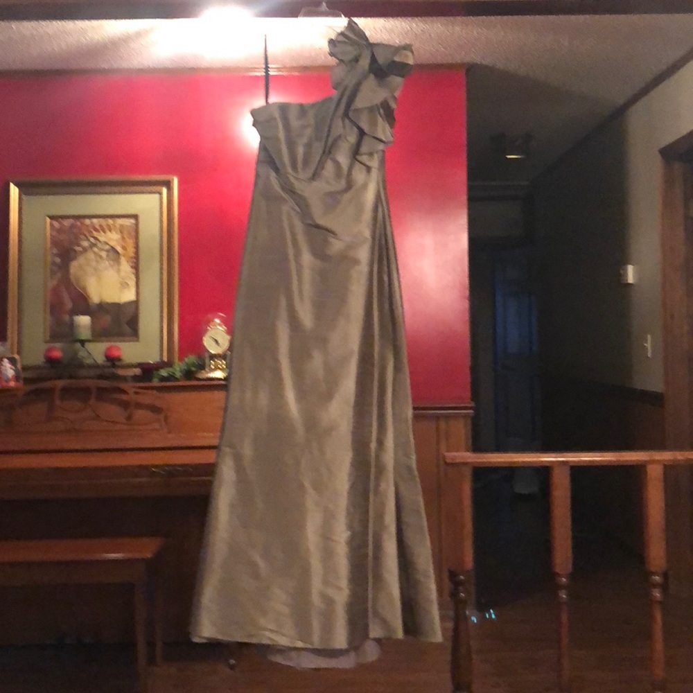 Jim Helm Formal Dress/ Bridesmaid